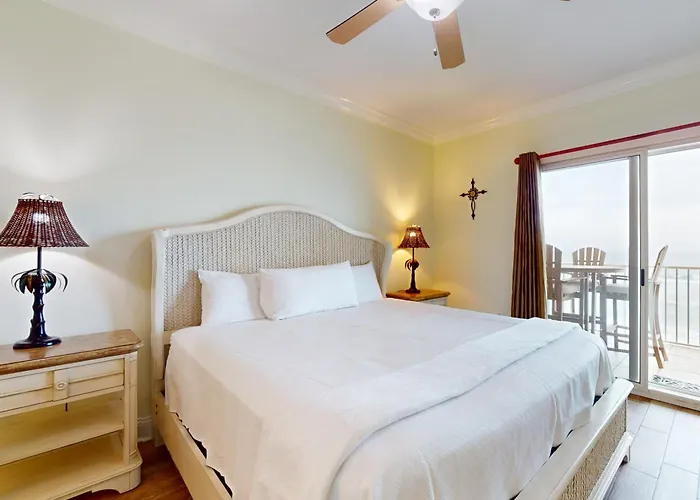 Crystal Shores 303