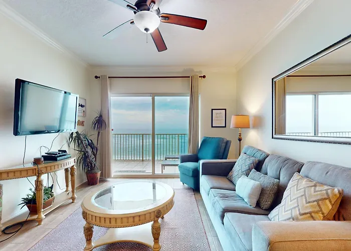 Apartment Crystal Shores 303