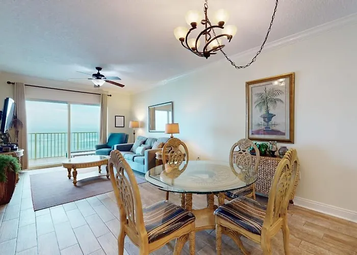 Holiday home Crystal Shores 303 *