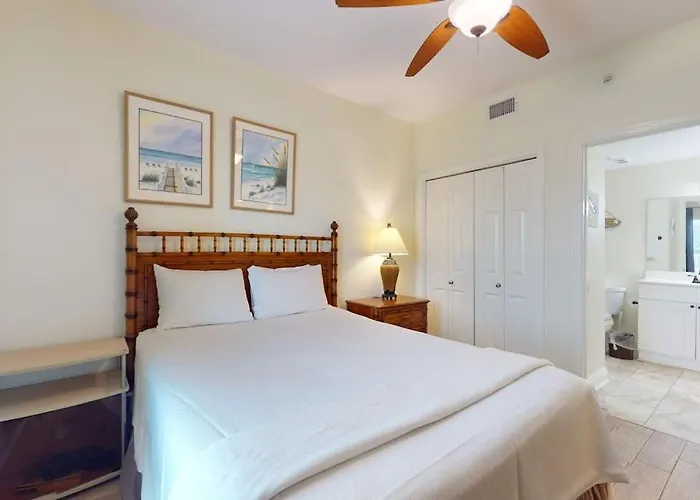 Crystal Shores 303